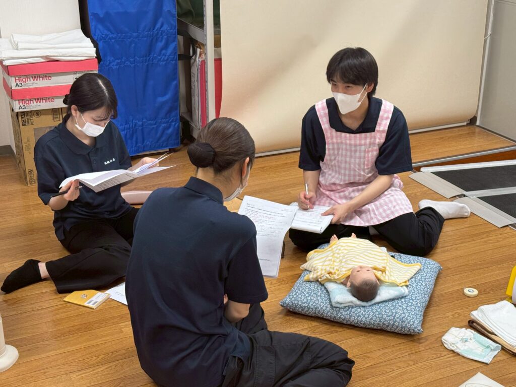 入試課